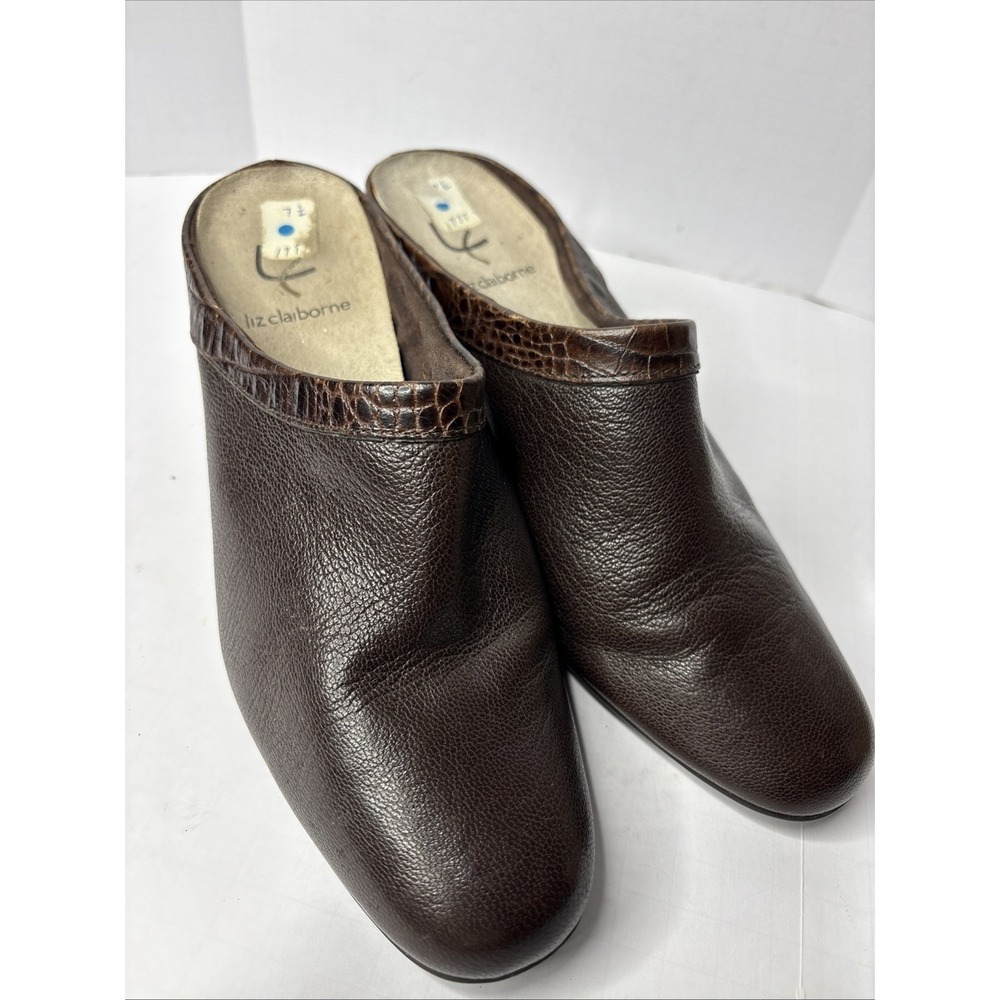 LIZ CLAIBORNE Womens sz 6.5M Slip On Mule Shoes Faux Brown Leather Debby 6057970